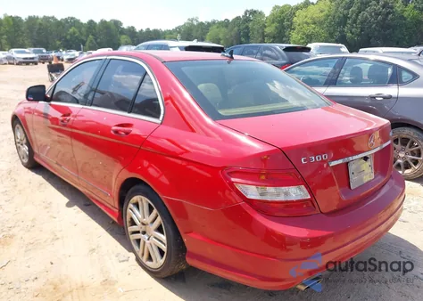 2009 Mercedes-Benz C 300 Luxury 4Matic/Sport 4Matic z USA, uszkodzony, nr VIN WDDGF81X89F283240